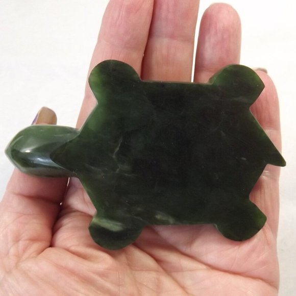Dark Green Nephrite Jade Turtle - Picture 6 of 10